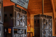 ©2020 Valhalla Studios New York - All rights reserved.